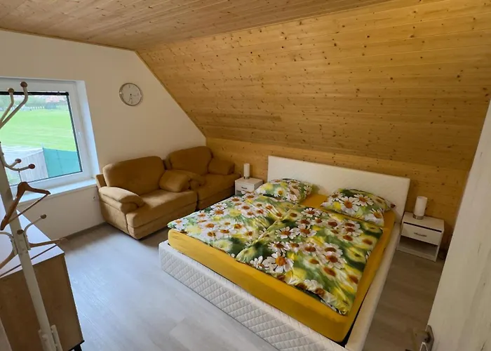 U Syrarny Sobotín